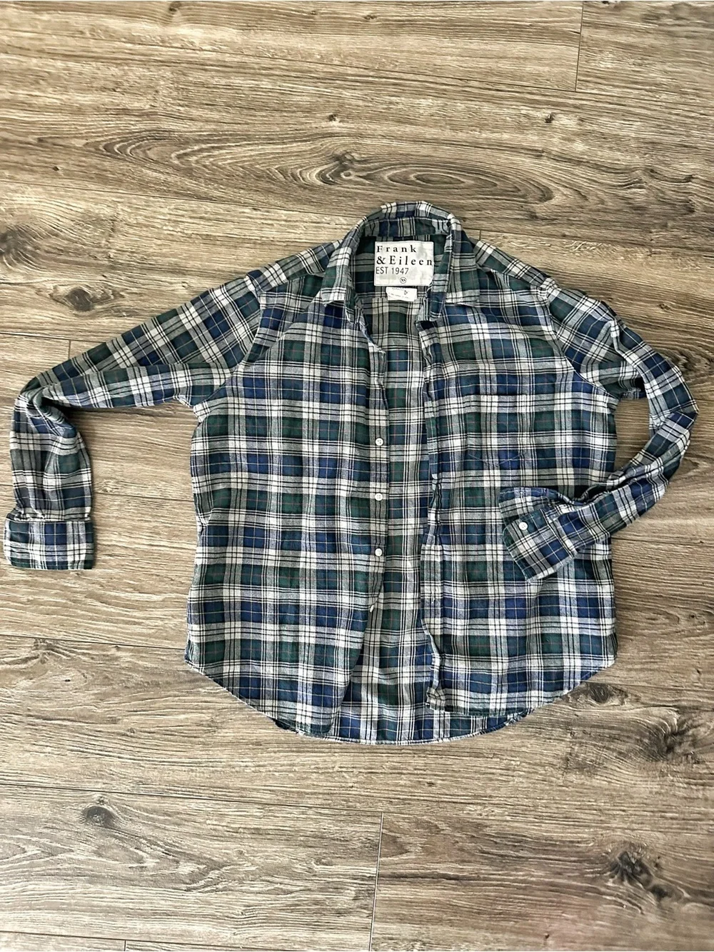 Frank & Eileen Women’s Eileen Relaxed Blue and Green Plaid Button-Up Shirt